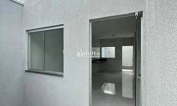 Imagem 12: Casa residencial com 2 quartos sendo 1 suíte disponível para venda no bairro Shopping Park