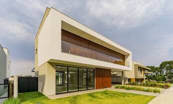 Imagem 3: Casa no Condomínio Frontenac, 04 Suítes, 04 Vagas, Piscina, Santa Felicidade, Curitiba