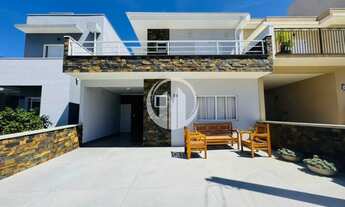 Imagem: Casa à venda com 3 suites - Condominio