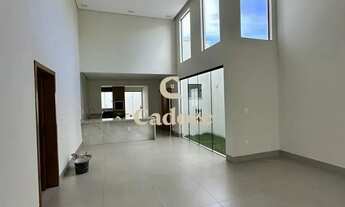 Imagem 2: Casa à venda no Novo Mundo com 03 suítes , sendo a master com closet