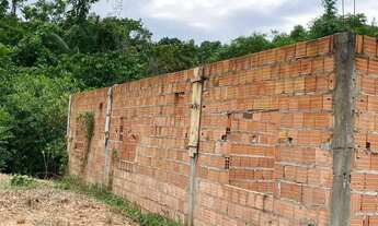 Imagem 7: Residencial Amazonas 2 Vendo uma construção com Fundo para área verde Lote Fundo para ár