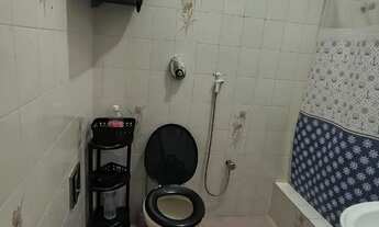 Imagem 6: Dois quartos, Leme, prédio em frente a praia