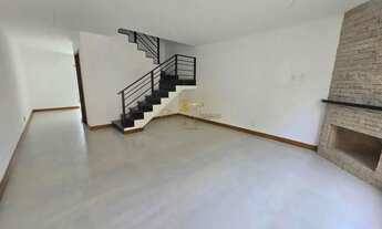 Imagem 3: Casa em Condomínio para Venda em Teresópolis, Alto, 3 dormitórios, 1 suíte, 2 banheiros, 1