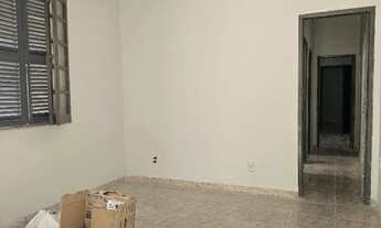 Imagem 2: Casa 2 quartos - Vila Valqueire - Int. Magalhães