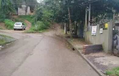 Imagem 3: Casa em Porto Alegre, no bairro Hípica, com 2 dormitório(s), e 2 banheiros, à venda