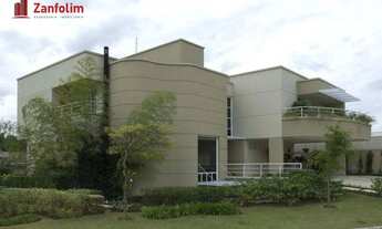 Imagem: Bela casa de esquina com muito verde!!