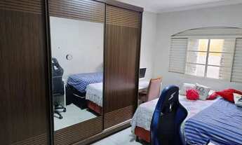 Imagem 7: Sobrado na QR 427 conjunto 11 - Samambaia Norte