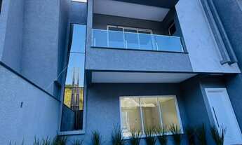 Imagem: OPORTUNIDADE SOBRADO COM PISCINA 3suítes