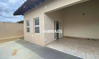 Imagem: Casa com 3 quartos, 1 suíte, 2 vagas, 120