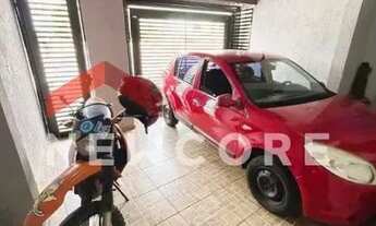 Imagem: Sobrado em Avenida Francisco Nobre - Medeiros