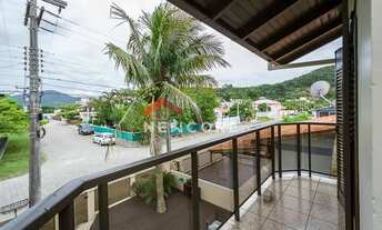 Imagem 3: Sobrado em Rua Giesta - Morrinhos - Bombinhas/SC