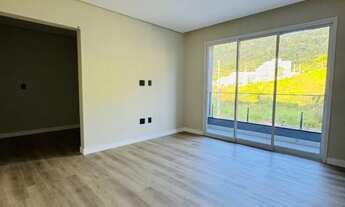 Imagem 5: OPORTUNIDADE SOBRADO COM PISCINA 3suítes, 4bwc, 2vg, excelente localização venha conhecer