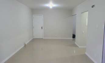 Imagem 5: Apartamento com 3 dormitórios à venda, 92 m² por R$ 595.000 - Carvoeira - Florianópolis/SC