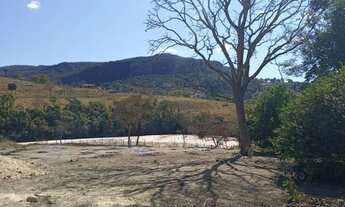 Imagem 6: Chácara com casarão do sec. 18 e 2 chalés