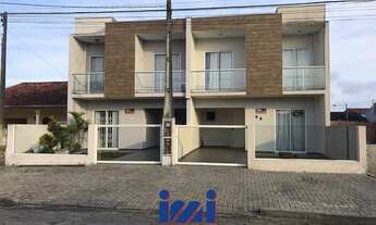 Imagem: Sobrado próximo ao mar em shangrilá