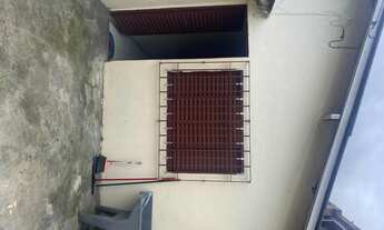 Imagem 2: Casa para venda tem 100 metros quadrados com 3 quartos em Vila Ramos - São Paulo - SP