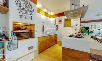 Imagem 6: Casa de Vila à Venda no Jardim América, Imóvel amplo com 4 Suítes e 3 Vagas de Garagem