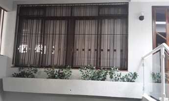 Imagem 5: Lindo sobrado muito bem decorado, fica quase tudo!!! Aceito permuta de até 90% na região d