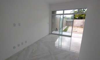 Imagem 2: Casa para venda com 96 metros quadrados com 3 quartos em Camurupim - Caucaia - CE