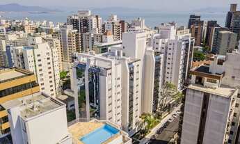 Imagem 4: Um apto de 3 quartos com suíte, 2 vagas e muitos recursos de automação no centro de FLorip