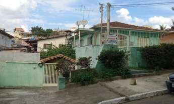 Imagem: 2 casas no mesmo terreno para venda possui