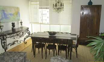 Imagem 7: Amplo apartamento reformado, dois dormitórios com suíte e duas vagas de garagem