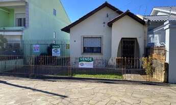 Imagem: PORTO ALEGRE - Casa Padrão - Sarandi