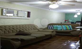 Imagem 3: Apartamento à venda com 67 m² e 2 dormitórios por 250 mil reais, localizado no bairro Vila