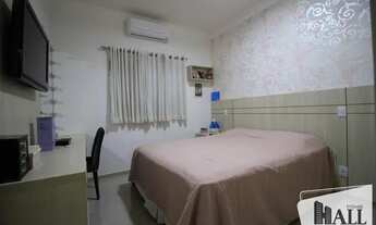 Imagem 7: Casa à Venda no Condomínio Damha V com 3 Quartos, 280m², 4Vagas