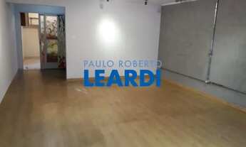 Imagem: CASA ASSOBRADADA - MIRANDÓPOLIS - SP