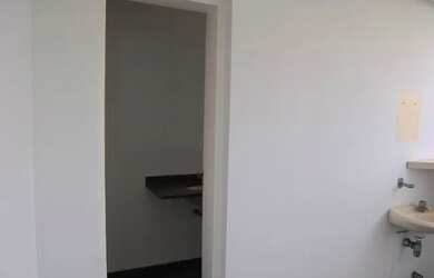 Imagem 4: SALA COMERCIAL VAGA VILA CAMINHO DO MAR S.B.C