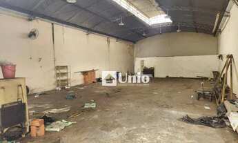 Imagem 4: Casa com 4 dorm. (2 suítes) com Barracão à venda, 431 m² por R$ 990.000 - São Dimas - Pira