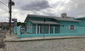 Imagem: Aluga-se casa em barreiros