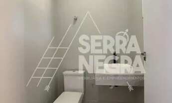 Imagem 4: CASA MODERNA, PÉ DIREITO ALTO, 3 QUARTOS, DENTRO DE CONDOMÍNIO, ARNIQUEIRAS