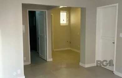 Imagem 15: Apartamento com vista para o Guaíba 2D no 14 andar, com 80m2 totalmente reformado, mobilia