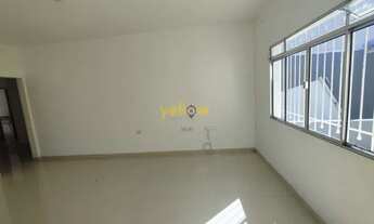 Imagem 3: Casa de 180m² em Bairro de Nova Arujá - Arujá com 3 Dormitórios e 1 Suíte por R$ 850.000 p