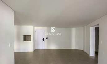 Imagem 3: Apartamento com 02 dormitórios, sendo 01 suíte, uma vaga de garagem, situados na beira mar