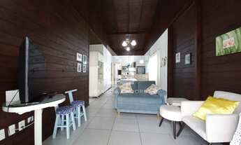 Imagem 3: CASA RESIDENCIAL em BALNEÁRIO PIÇARRAS - SC, Centro