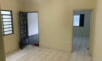 Imagem 4: Casa para aluguel possui 80 metros quadrados com 3 quartos em Jardim Universo - Mogi das C