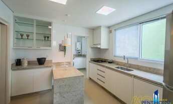 Imagem 3: Apartamento Zona Central para Venda em Balneário Camboriú, CENTRO, 3 dormitórios, 3 suítes