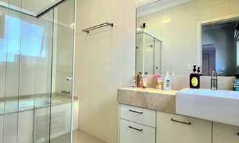 Imagem 5: Casa de condomínio sobrado para venda tem 236 metros quadrados com 3 quartos