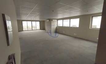 Imagem 2: Cobertura de 660m², 16 vagas, sacada, Prédio novo e com Estacionamento