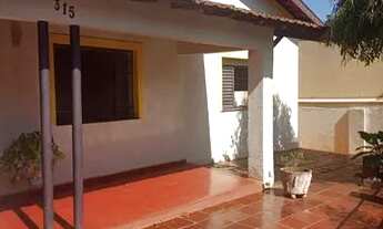 Imagem: Aluga se casa pra temporada festa do peão