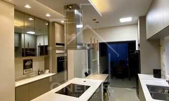 Imagem 4: Casa de condomínio para venda possui 189 metros quadrados com 3 quartos