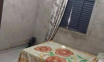 Imagem: Vendo casa na estrutural