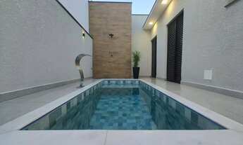 Imagem: Vendo linda casa em Condomínio / Excelente