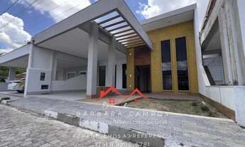 Imagem: Casa 3/4 sendo uma suíte com hidro massagem