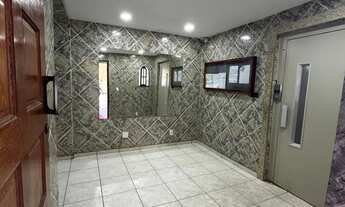 Imagem 3: Apartamento com 2 quartos, cozinha, 2 banheiros, arejado em Niterói - RJ