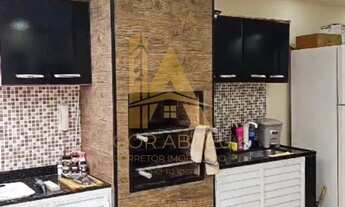 Imagem 4: Casa Triplex com Piscina e Churrasqueira Condomínio Fechado 2 Vagas Garagem