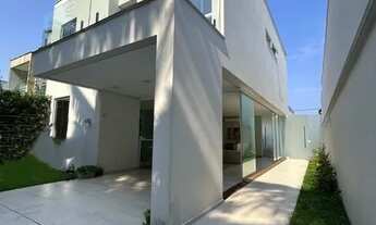 Imagem 4: Casa Duplex Fino Acabamento 100% Mobiliada c/ Placa Solar no Cond. Forest Hill c/ 3 Suites